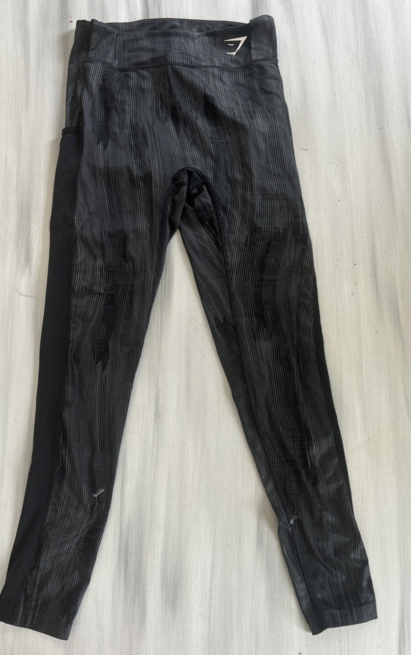 Gymshark Women's Small Gray & Black Sports Leggings